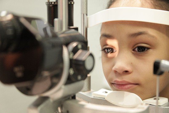 Cataract Surgery NYC | Eye Specialist | Dr. Schottenstein
