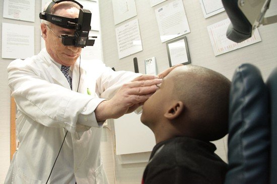 Cataract Surgery NYC | Eye Specialist | Dr. Schottenstein