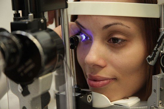 Cataract Surgery NYC | Eye Specialist | Dr. Schottenstein