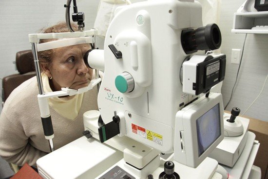 Cataract Surgery NYC | Eye Specialist | Dr. Schottenstein